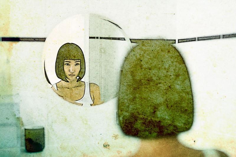 Illustration of woman's face in a mirror